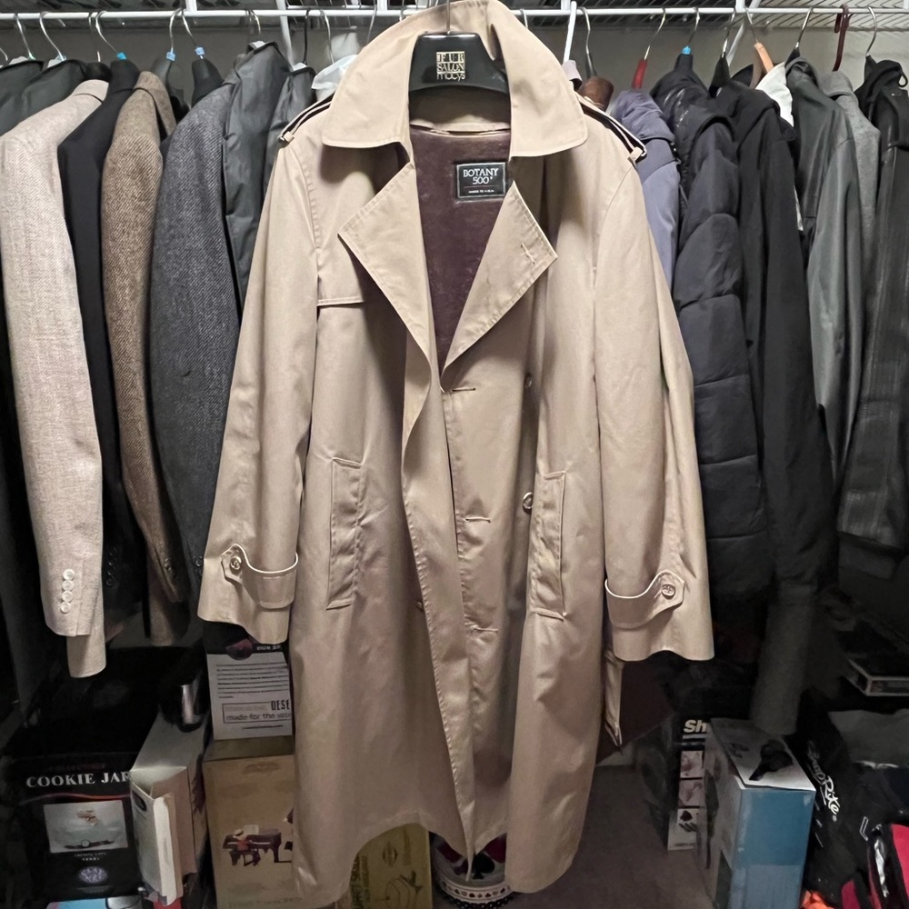 Like New Botany 500 Tan Trenchcoat